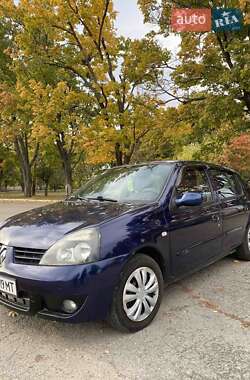 Седан Renault Clio Symbol 2006 в Харкові Седан Renault Clio Symbol 2006 в Харкові