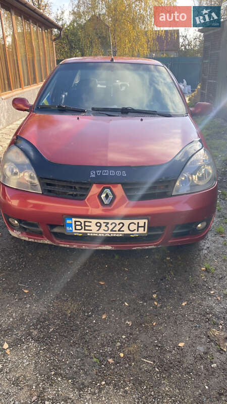 Седан Renault Clio 2007 в Николаеве Седан Renault Clio 2007 в Николаеве