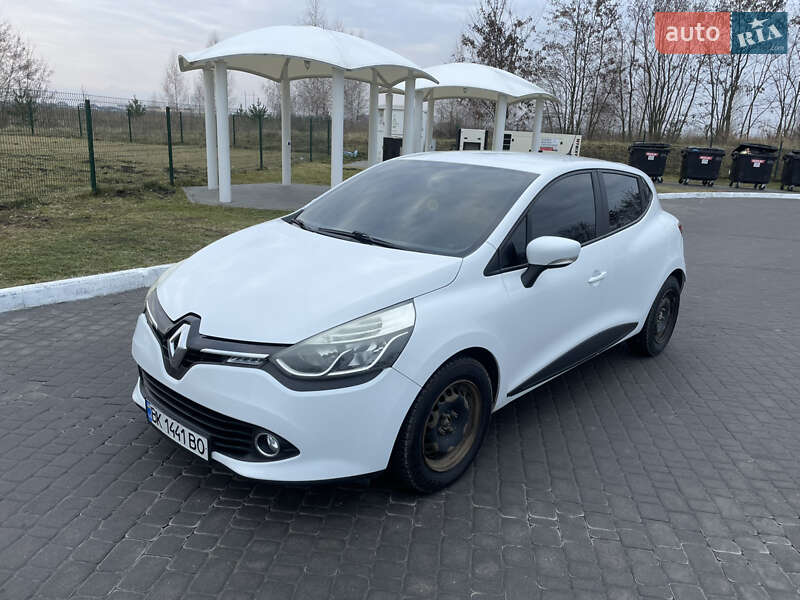 Хэтчбек Renault Clio 2013 в Ровно