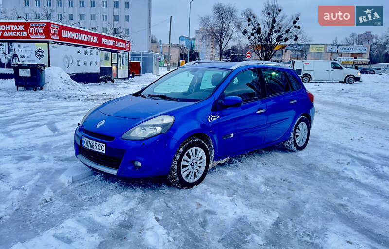 Универсал Renault Clio 2011 в Киеве