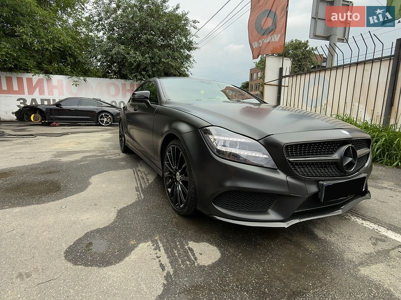 Седан Mercedes-Benz CLS-Class 2015 в Киеве