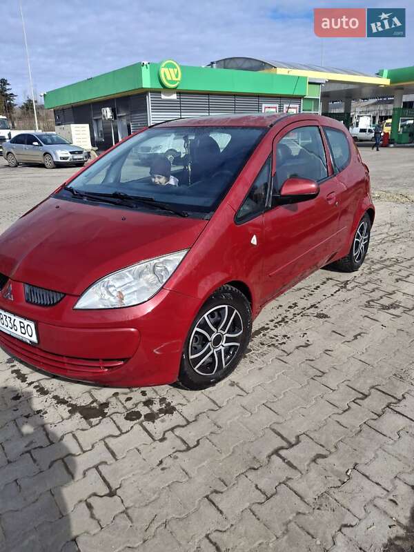 Хэтчбек Mitsubishi Colt 2008 в Делятине