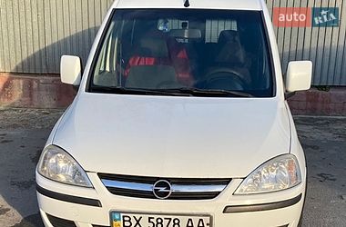 Мінівен Opel Combo 2005 в Кам'янець-Подільському