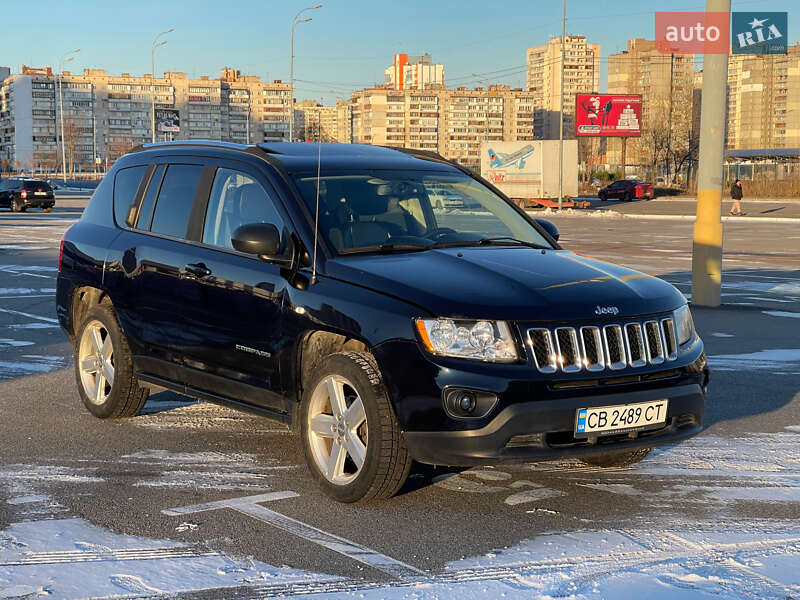 Внедорожник / Кроссовер Jeep Compass 2011 в Киеве