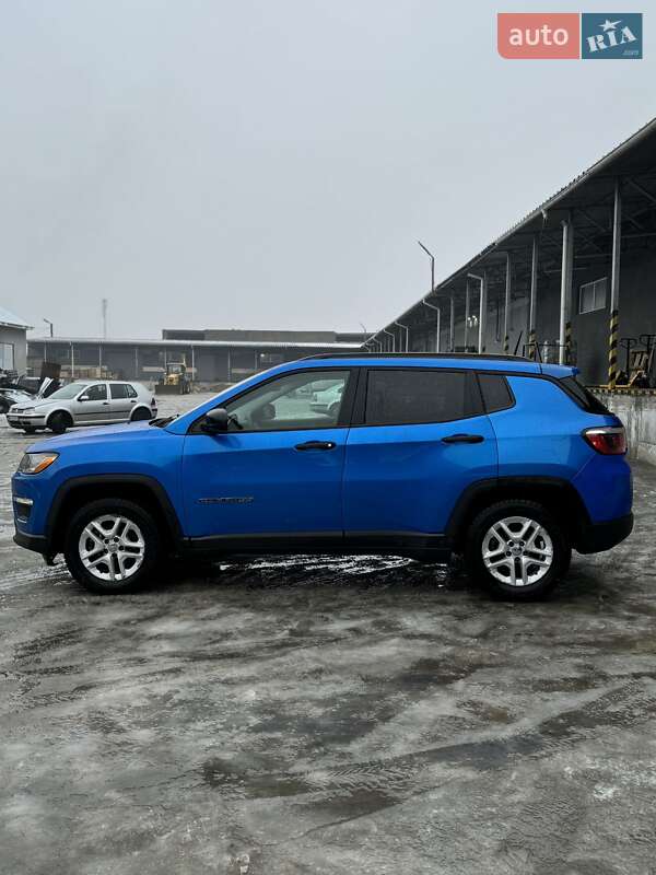 Внедорожник / Кроссовер Jeep Compass 2017 в Сумах