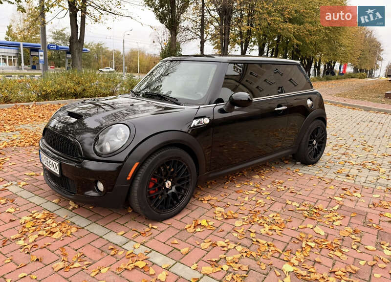 Хэтчбек MINI Cooper 2010 в Харькове