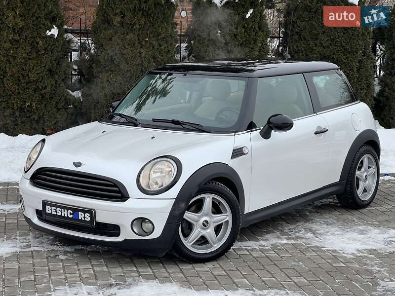 Хэтчбек MINI Cooper 2009 в Львове Хэтчбек MINI Cooper 2009 в Львове