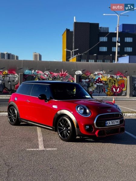 Хэтчбек MINI Cooper 2019 в Киеве