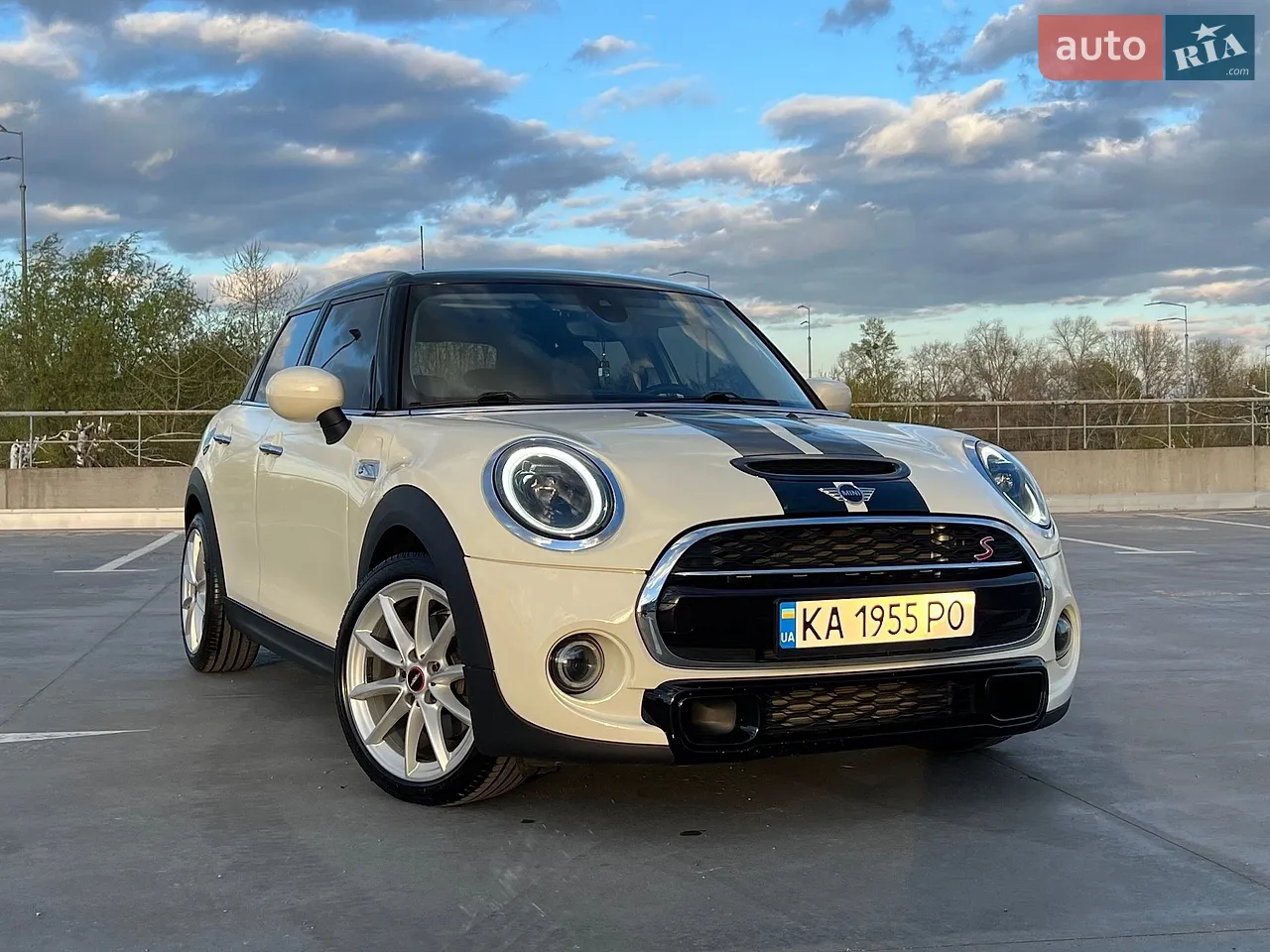 Mini Cooper 2019 photo 3