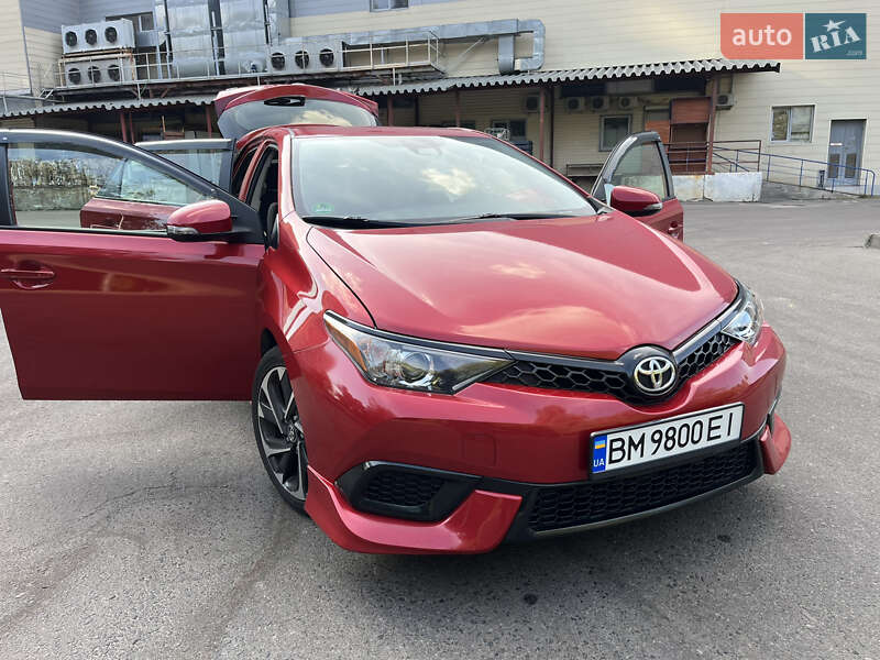 Хэтчбек Toyota Corolla 2018 в Сумах