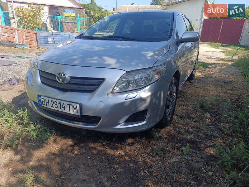 Седан Toyota Corolla 2007 в Одессе