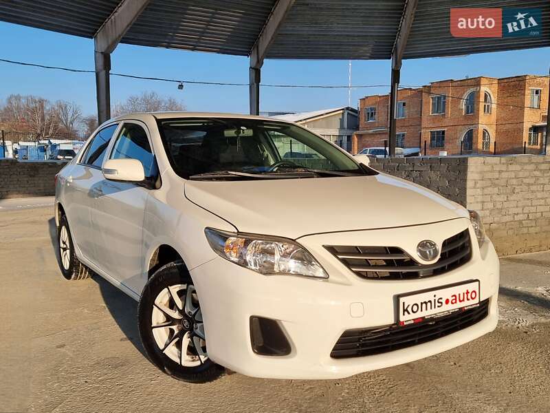 Седан Toyota Corolla 2011 в Виннице Седан Toyota Corolla 2011 в Виннице