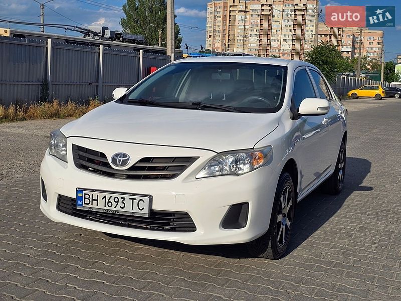 Седан Toyota Corolla 2011 в Одессе