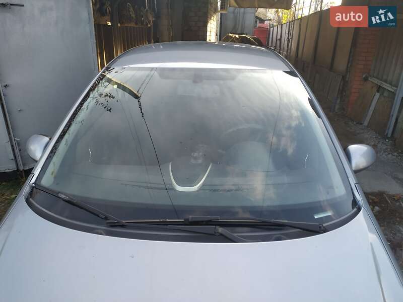 Хэтчбек Opel Corsa 2008 в Днепре