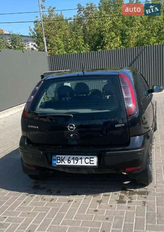 Хэтчбек Opel Corsa 2004 в Ровно Хэтчбек Opel Corsa 2004 в Ровно
