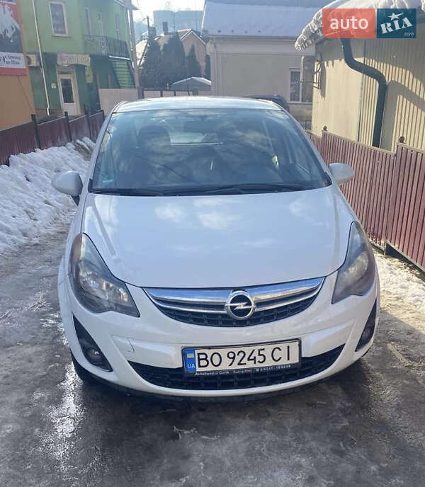 Хэтчбек Opel Corsa 2013 в Тернополе Хэтчбек Opel Corsa 2013 в Тернополе