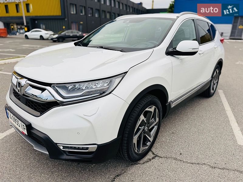 Внедорожник / Кроссовер Honda CR-V 2018 в Киеве
