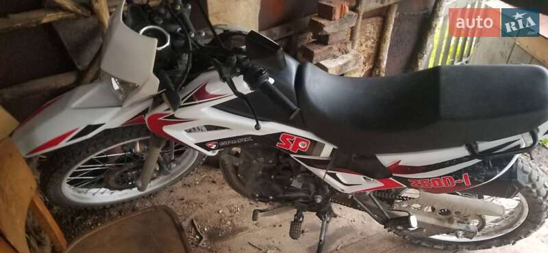 Мотоцикл Спорт-туризм Birel CR 2021 в Кельменцах Мотоцикл Спорт-туризм Birel CR 2021 в Кельменцах