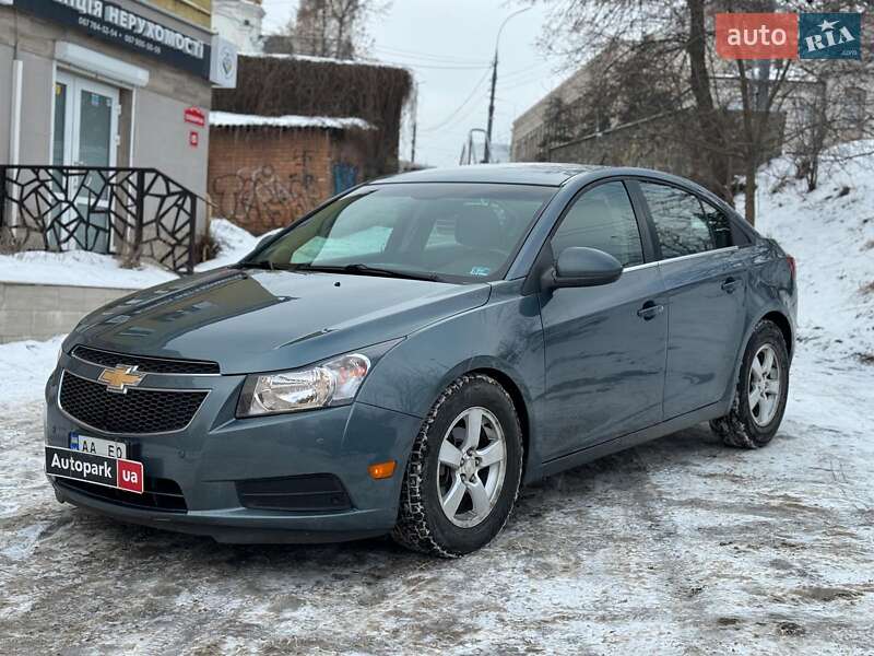 Седан Chevrolet Cruze 2011 в Виннице