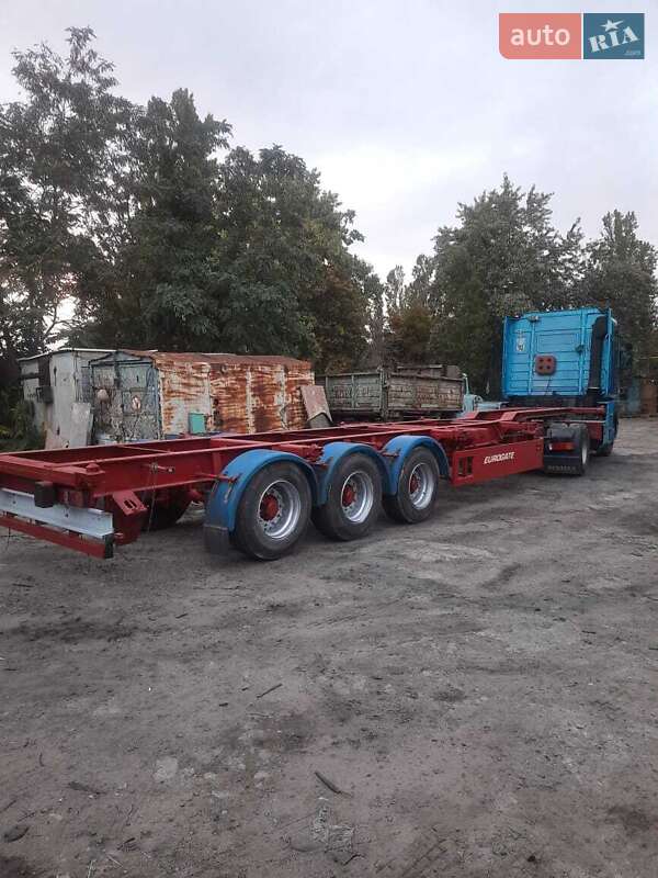 Контейнеровоз напівпричіп MKF Metallbau CS 40G 2003 в Одесі Контейнеровоз напівпричіп MKF Metallbau CS 40G 2003 в Одесі