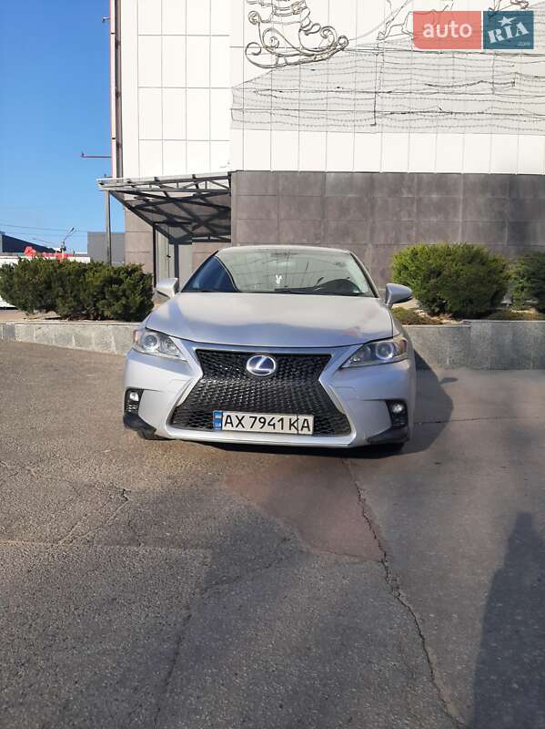 Хэтчбек Lexus CT 2012 в Харькове Хэтчбек Lexus CT 2012 в Харькове