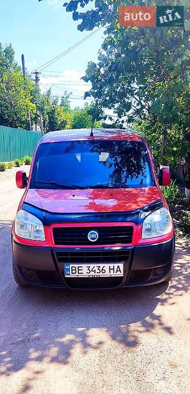 Минивэн Fiat Doblo 2006 в Еланце Минивэн Fiat Doblo 2006 в Еланце