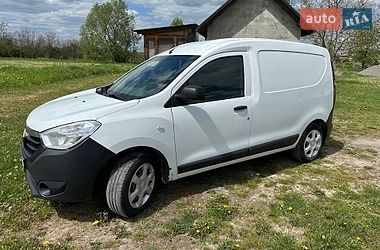 Вантажний фургон Renault Dokker 2017 в Львові