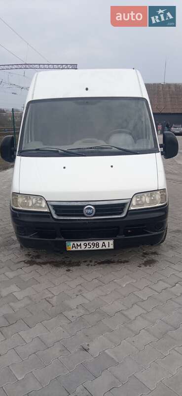 Микроавтобус Fiat Ducato 2004 в Звягеле