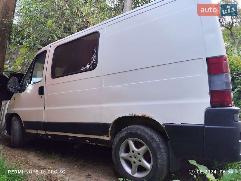 Микроавтобус Fiat Ducato 2001 в Сваляве Микроавтобус Fiat Ducato 2001 в Сваляве