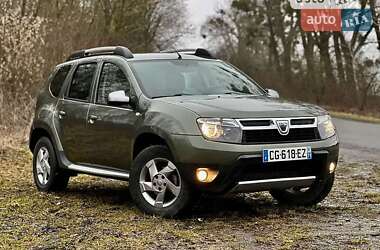 Внедорожник / Кроссовер Dacia Duster 2012 в Казанке