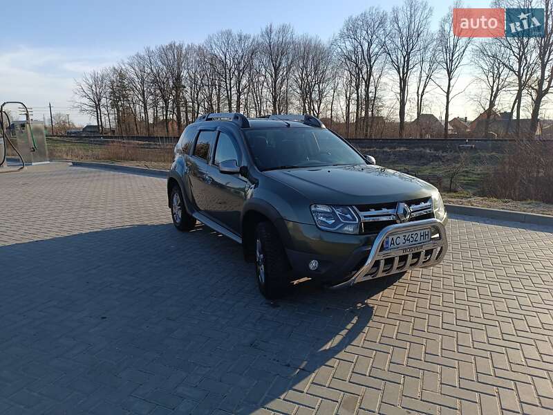 Внедорожник / Кроссовер Renault Duster 2015 в Ковеле