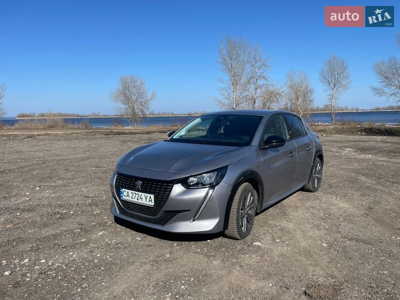 Хэтчбек Peugeot e-208 2021 в Черкассах Хэтчбек Peugeot e-208 2021 в Черкассах