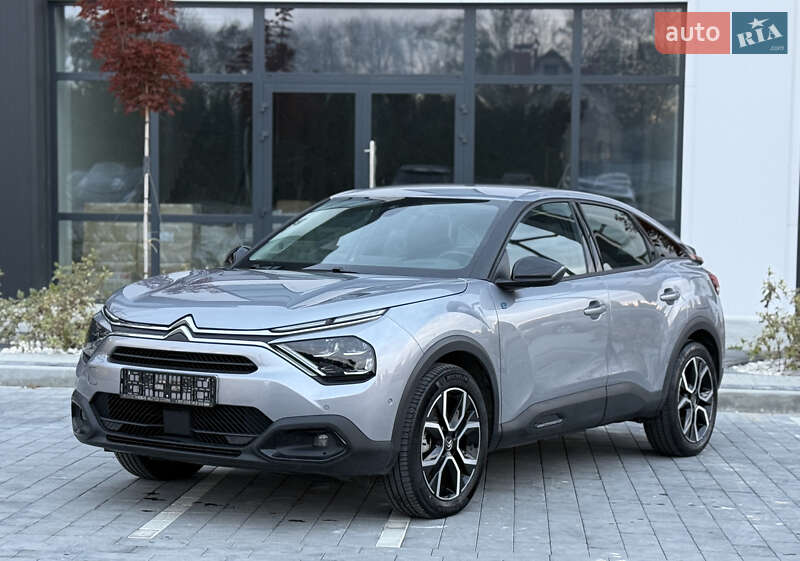 Хэтчбек Citroen e-C4 2021 в Городке