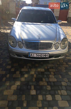Седан Mercedes-Benz E-Class 2003 в Ракитном