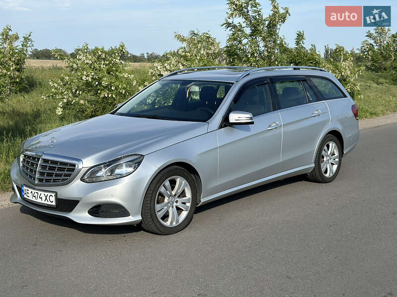 Универсал Mercedes-Benz E-Class 2013 в Днепре