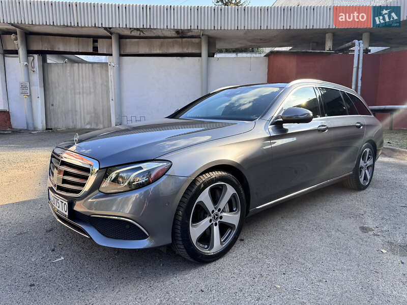 Універсал Mercedes-Benz E-Class 2016 в Львові