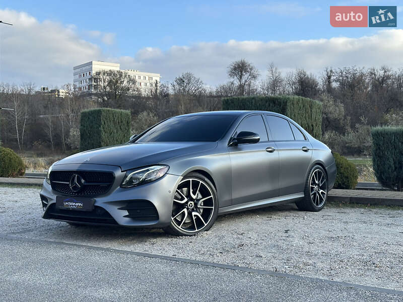 Седан Mercedes-Benz E-Class 2017 в Дніпрі Седан Mercedes-Benz E-Class 2017 в Дніпрі