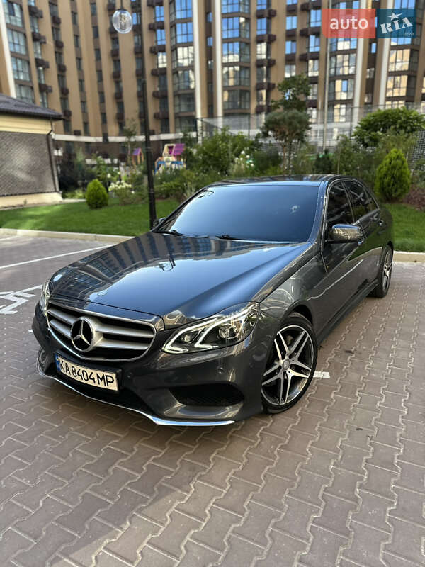 Седан Mercedes-Benz E-Class 2014 в Киеве