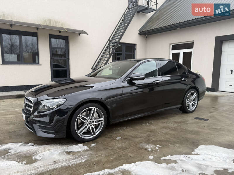 Седан Mercedes-Benz E-Class 2018 в Тячеві Седан Mercedes-Benz E-Class 2018 в Тячеві