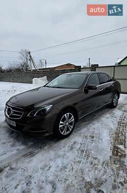 Седан Mercedes-Benz E-Class 2015 в Івано-Франківську