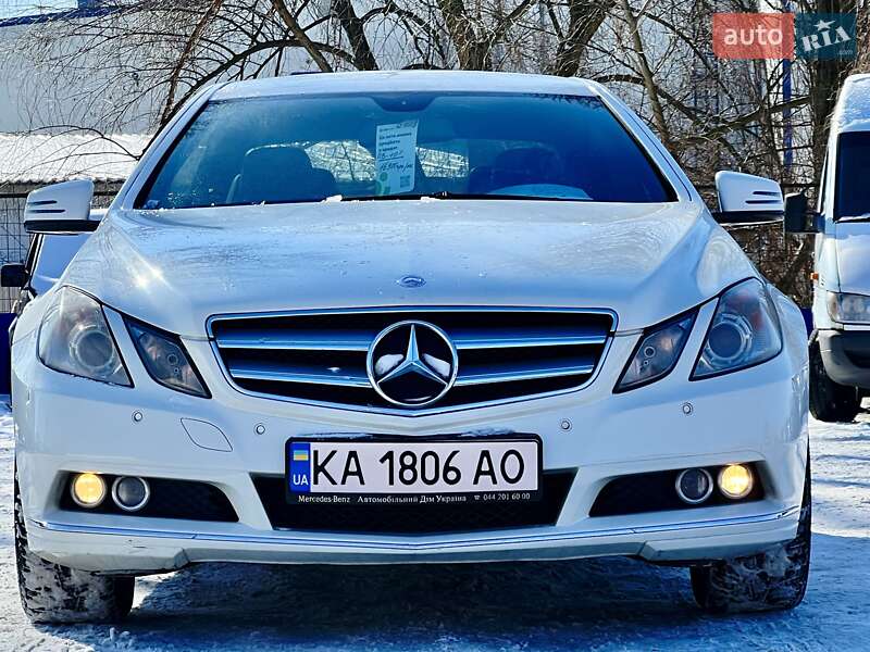 Купе Mercedes-Benz E-Class 2010 в Киеве Купе Mercedes-Benz E-Class 2010 в Киеве