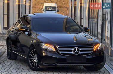Седан Mercedes-Benz E-Class 2016 в Дрогобичі Седан Mercedes-Benz E-Class 2016 в Дрогобичі