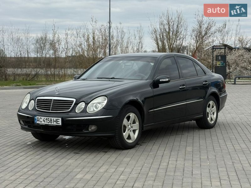Седан Mercedes-Benz E-Class 2003 в Львове