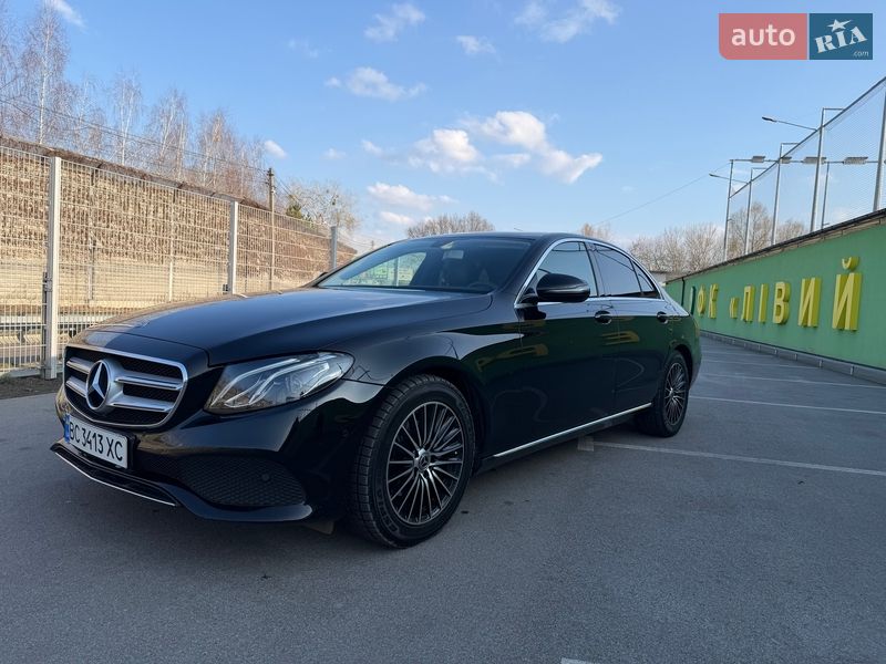 Седан Mercedes-Benz E-Class 2018 в Киеве