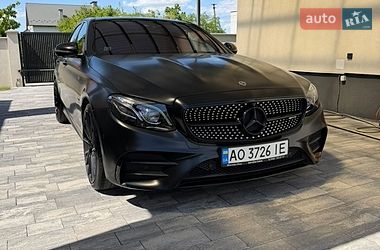 Седан Mercedes-Benz E-Class 2019 в Ужгороде