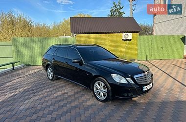 Універсал Mercedes-Benz E-Class 2010 в Брусилові
