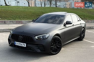 Седан Mercedes-Benz E-Class 2016 в Києві