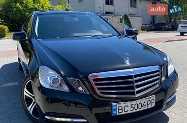 Седан Mercedes-Benz E-Class 2011 в Львові