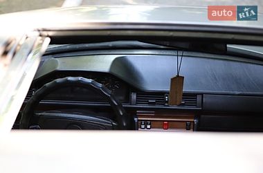 Седан Mercedes-Benz E-Class 1994 в Чернівцях