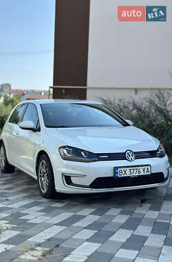 Хэтчбек Volkswagen e-Golf 2016 в Хмельницком